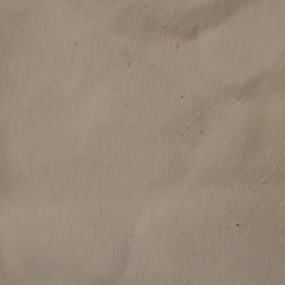 White tablecloth with floral felt embroidery - Picture 9 of 9